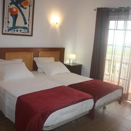 Rustic Villa Guesthouse Guest house