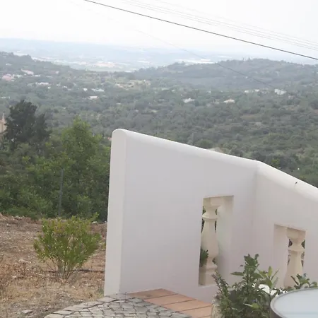 Rustic Villa Guesthouse Guest house