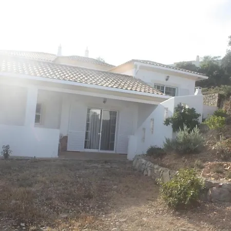 Rustic Villa Guesthouse Santa Barbara de Nexe