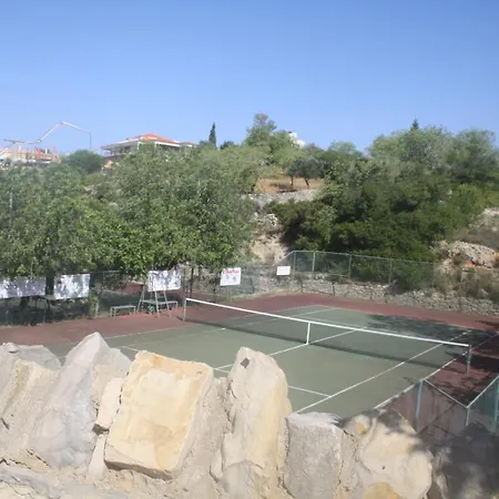Rustic Villa Guesthouse Santa Barbara de Nexe