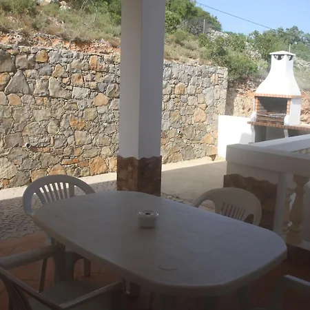 Rustic Villa Guesthouse *