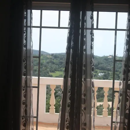 Rustic Villa Guesthouse Guest house