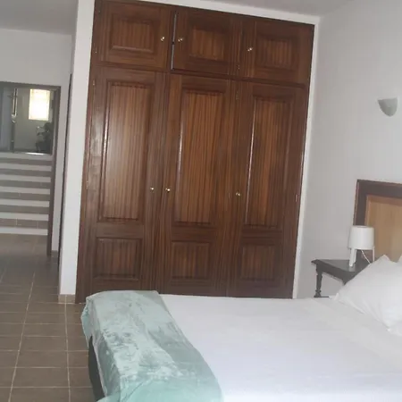 Rustic Casa de hóspedes *