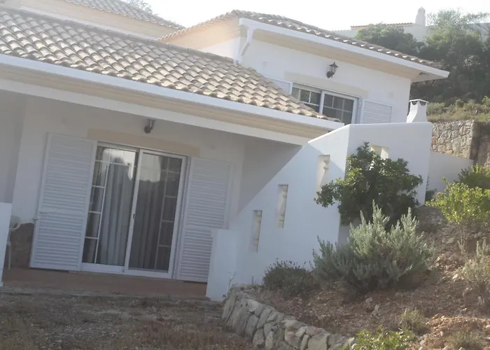 Rustic ゲストハウス ファロ