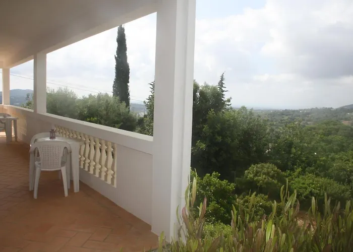 Rustic ゲストハウス 3*