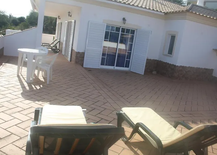 ゲストハウス Rustic