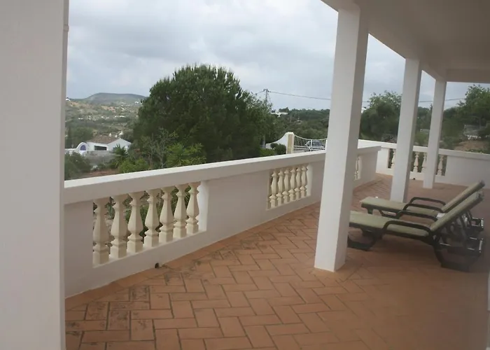 ゲストハウス Rustic