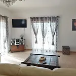 Rustic 3* 圣巴巴拉德尼克斯